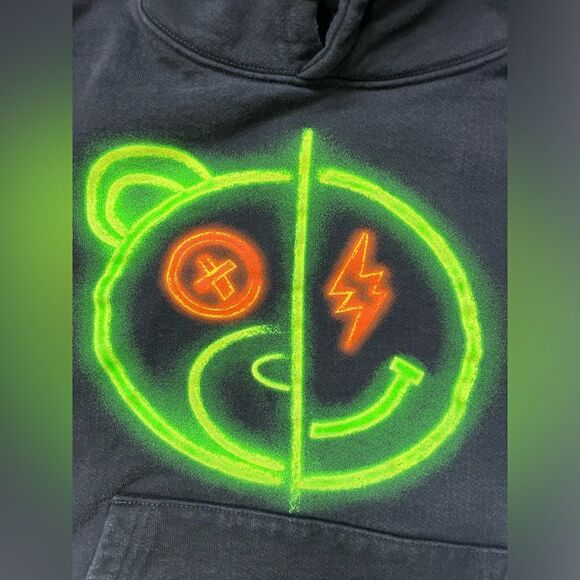 J Balvin X SECH La Luz Pullover Hoodie Women Small Black Music Merch Rare - Picture 2 of 7